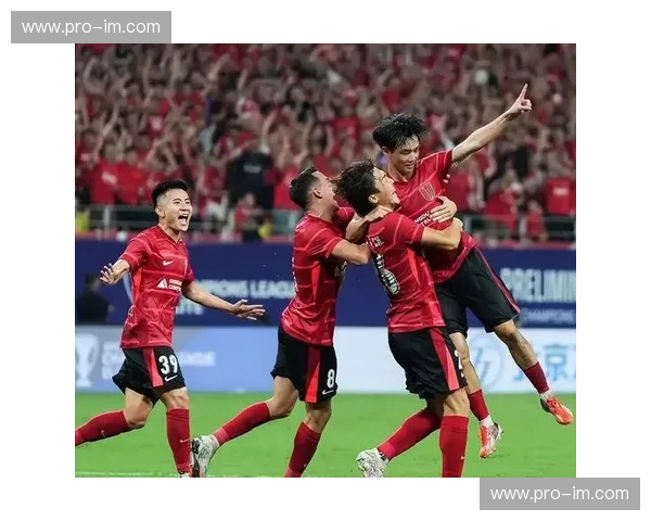 新闻亚冠——把每一场比赛都讲成一部史诗